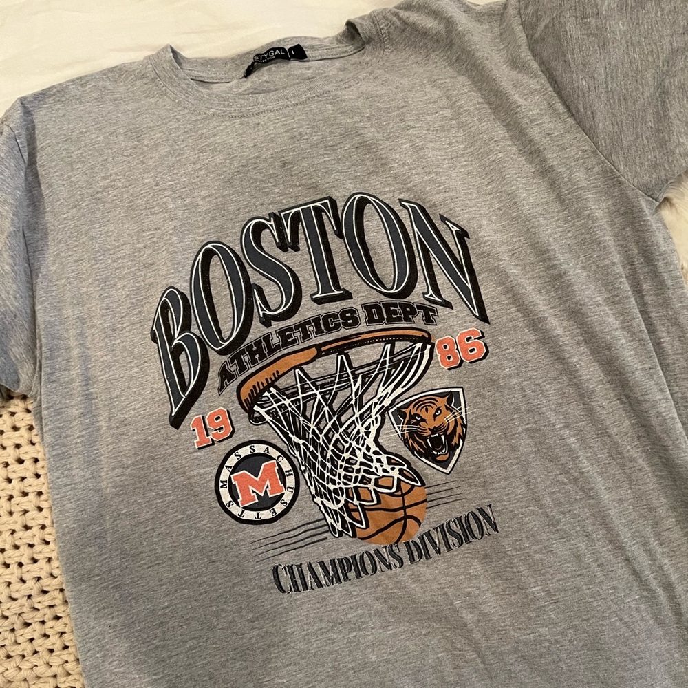 Nastygal Boston Oversized graphic tee